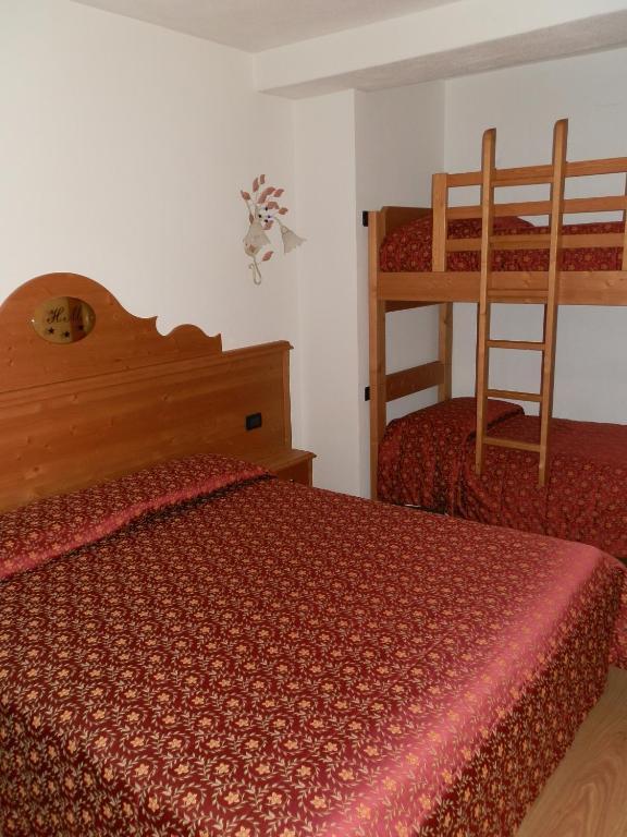 Hotel Milano Asiago Zimmer foto